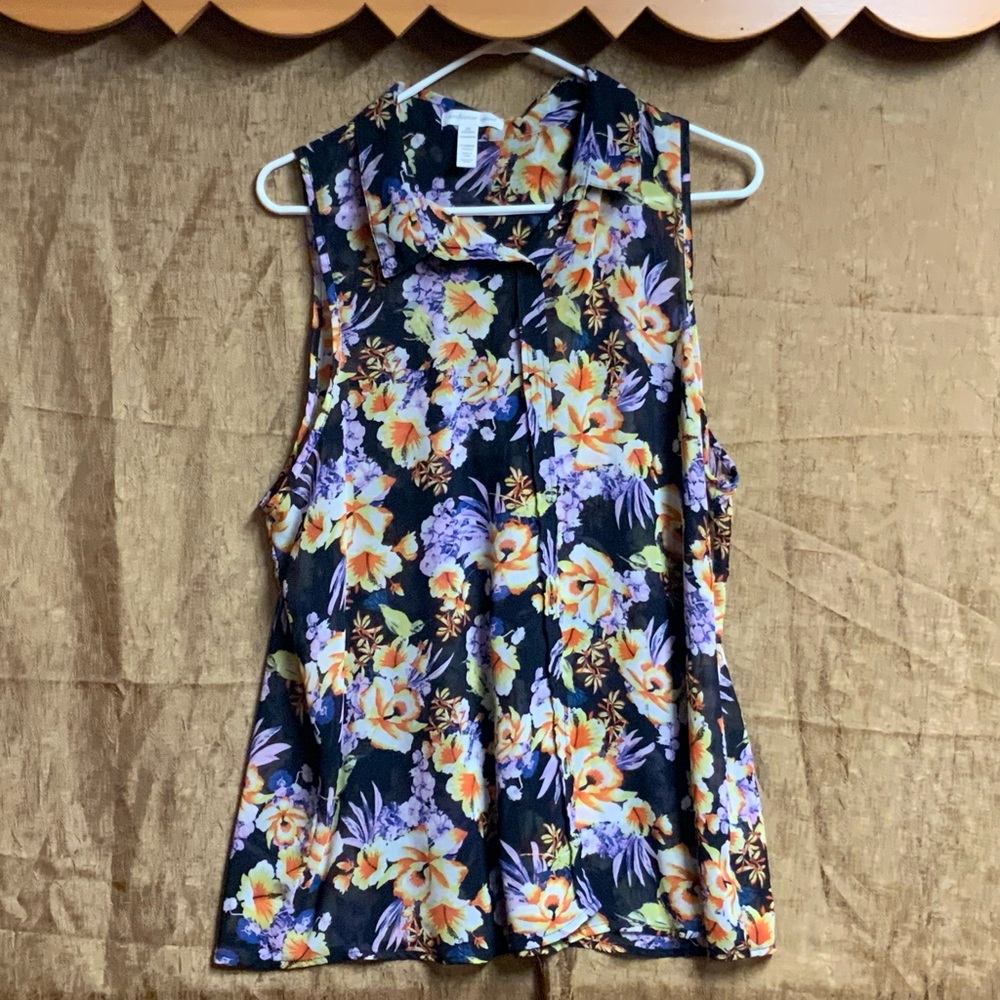 Floral airy button front top